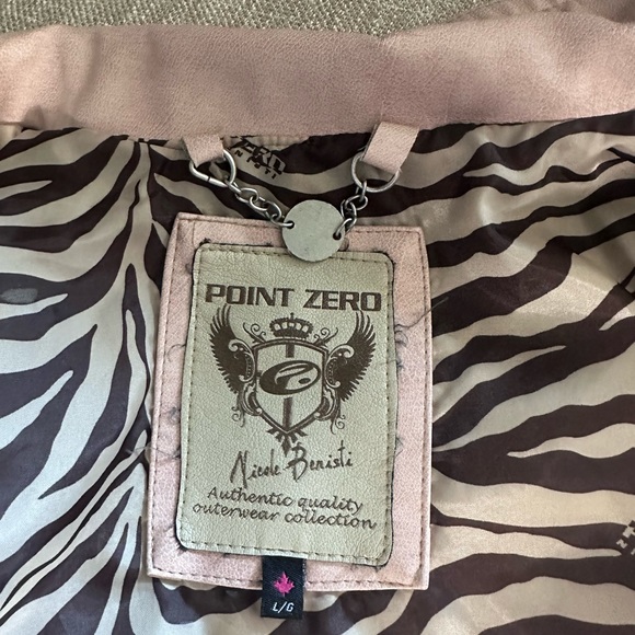 Faux blush coloured leather jacket - Picture 3 of 6